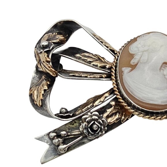 Vintage Hobe? Carved Shell Cameo Ribbon Brooch Sterling Silver 14K GF Tested - Picture 3 of 16